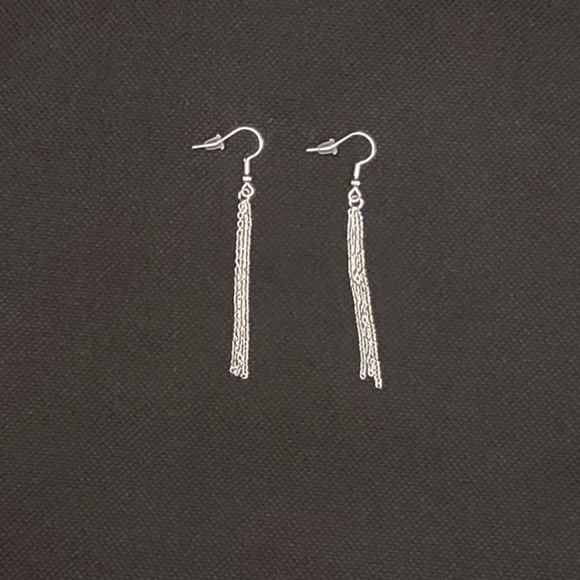 Silver Tone Link Chain Tassle Hook Dangle Earrings Paparazzi - Picture 7 of 7